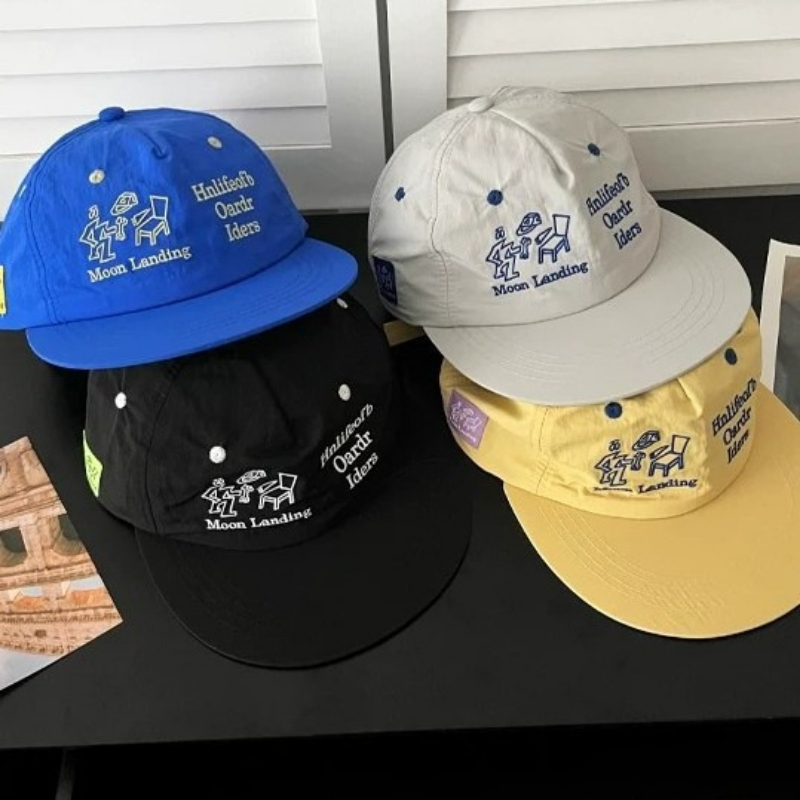 Cartoon Embroidery Baseball Ca - огляд і ціна Snapback Hat Flat